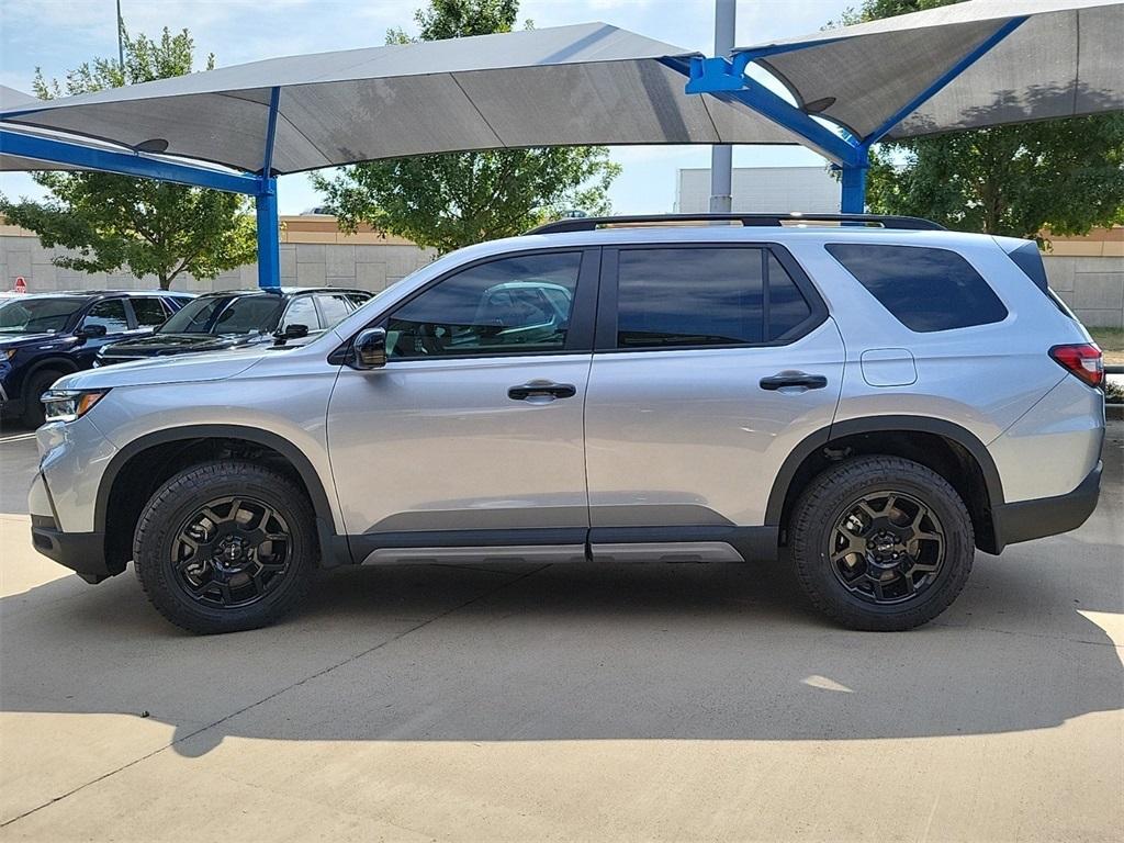 new 2024 Honda Pilot car, priced at $48,504