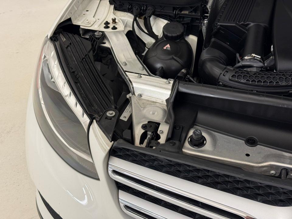 used 2018 Mercedes-Benz GLC 300 car, priced at $15,011