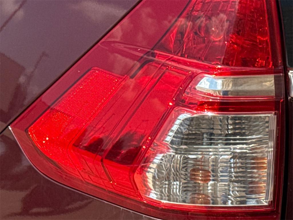 used 2015 Honda CR-V car, priced at $9,467