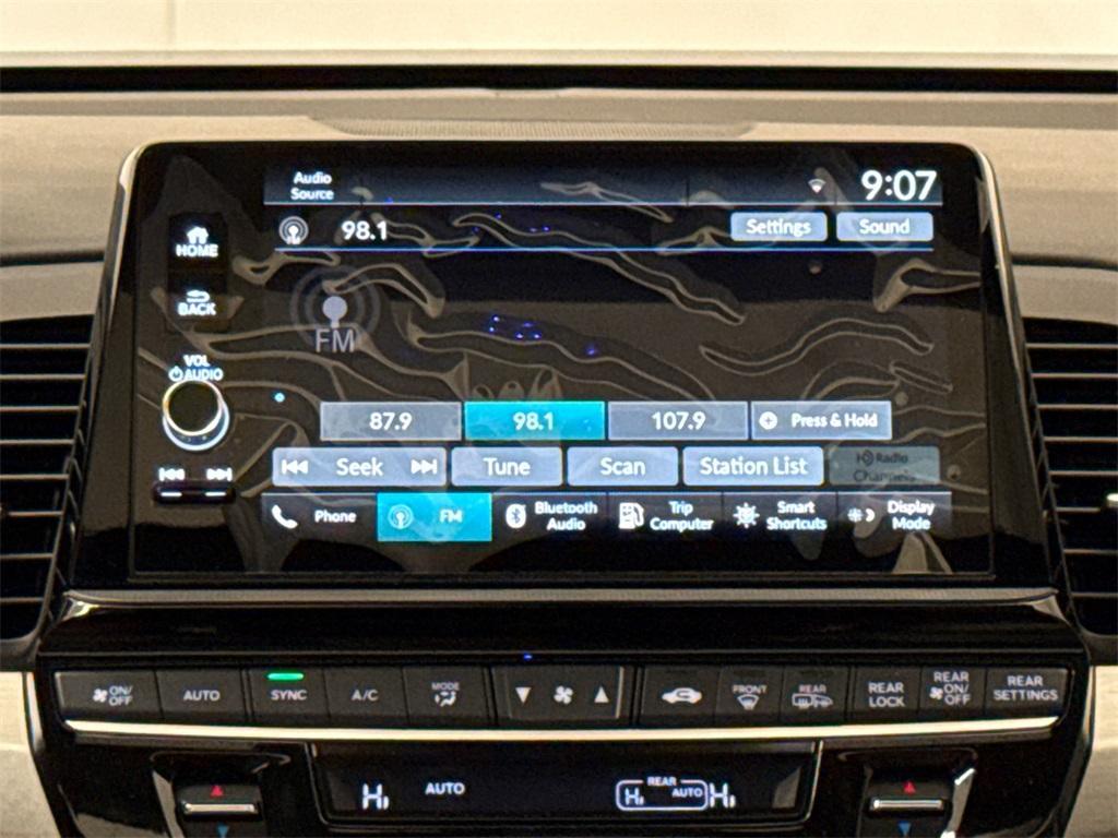 new 2025 Honda Odyssey car, priced at $44,125