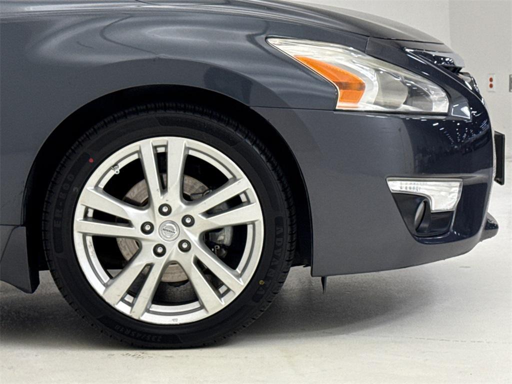 used 2013 Nissan Altima car, priced at $9,726