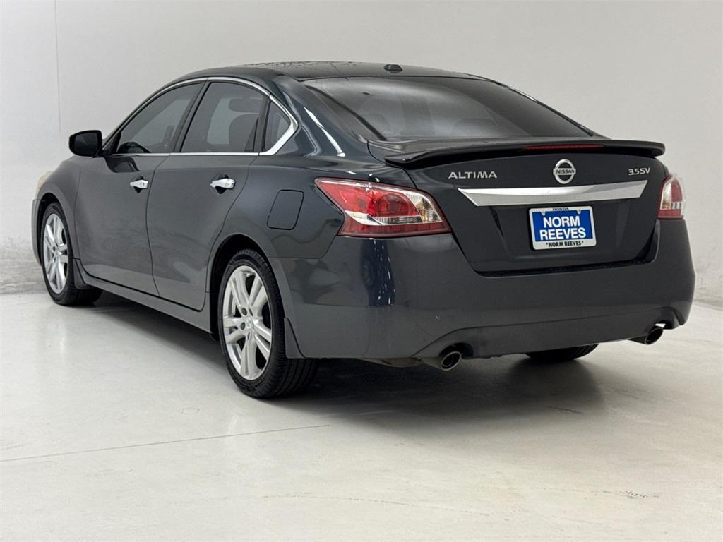 used 2013 Nissan Altima car, priced at $9,726