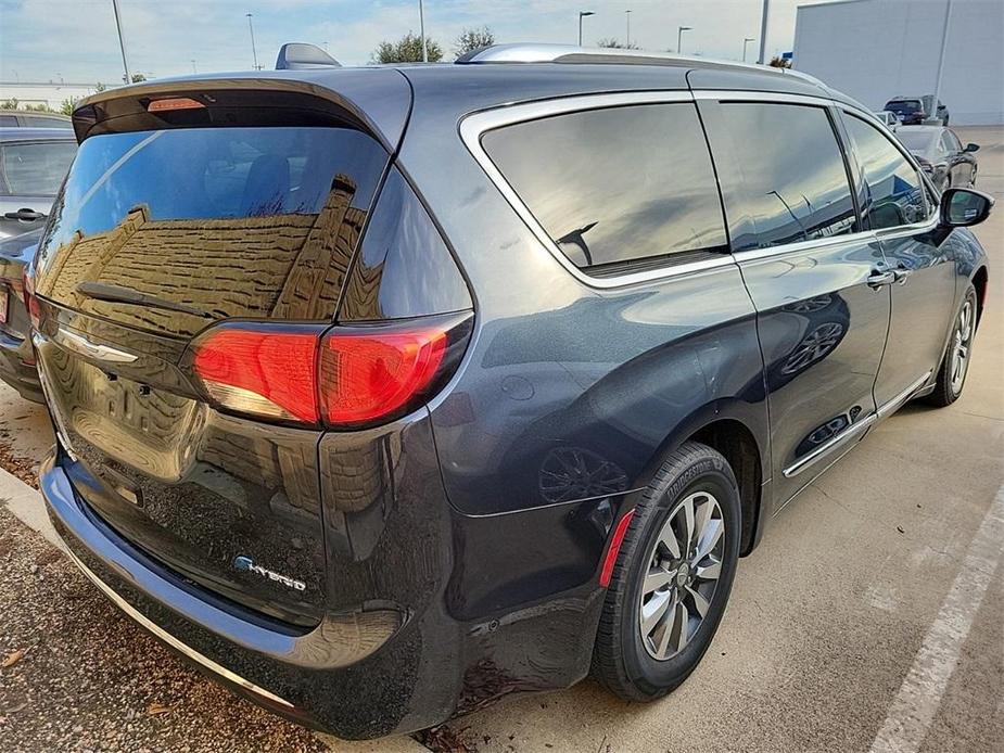 used 2020 Chrysler Pacifica Hybrid car, priced at $20,516