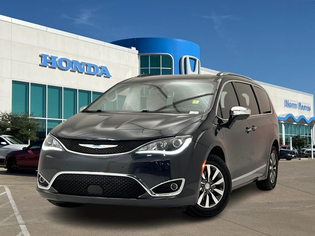 used 2020 Chrysler Pacifica Hybrid car, priced at $18,099