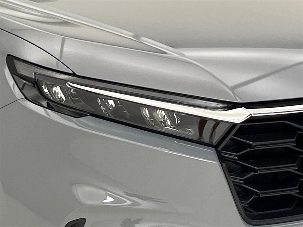 new 2025 Honda CR-V car, priced at $32,200