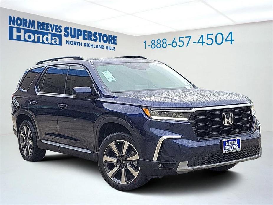 new 2025 Honda Pilot car, priced at $49,585