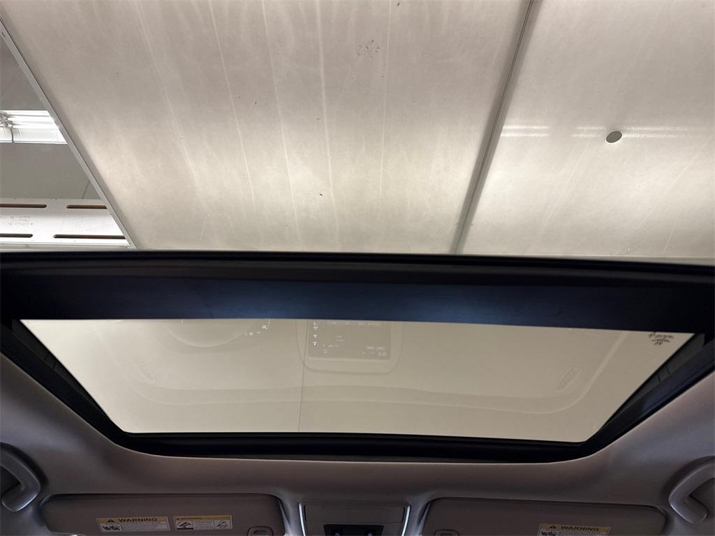 new 2025 Honda Pilot car, priced at $47,800
