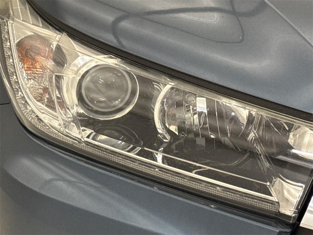used 2019 Toyota Highlander car, priced at $32,608