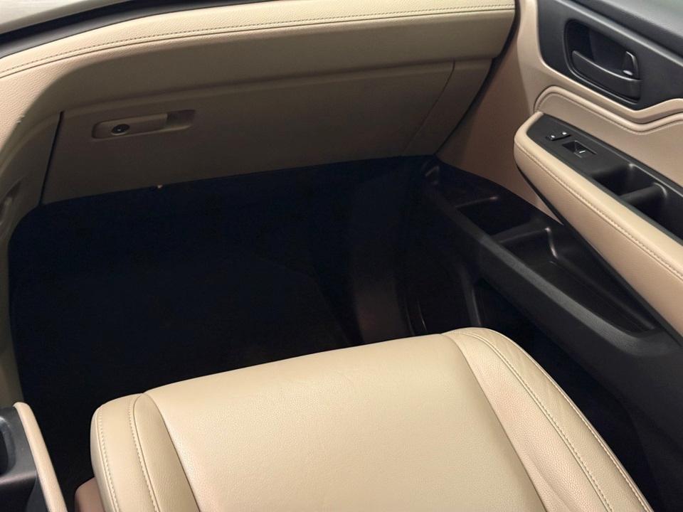 used 2018 Honda Odyssey car, priced at $21,712