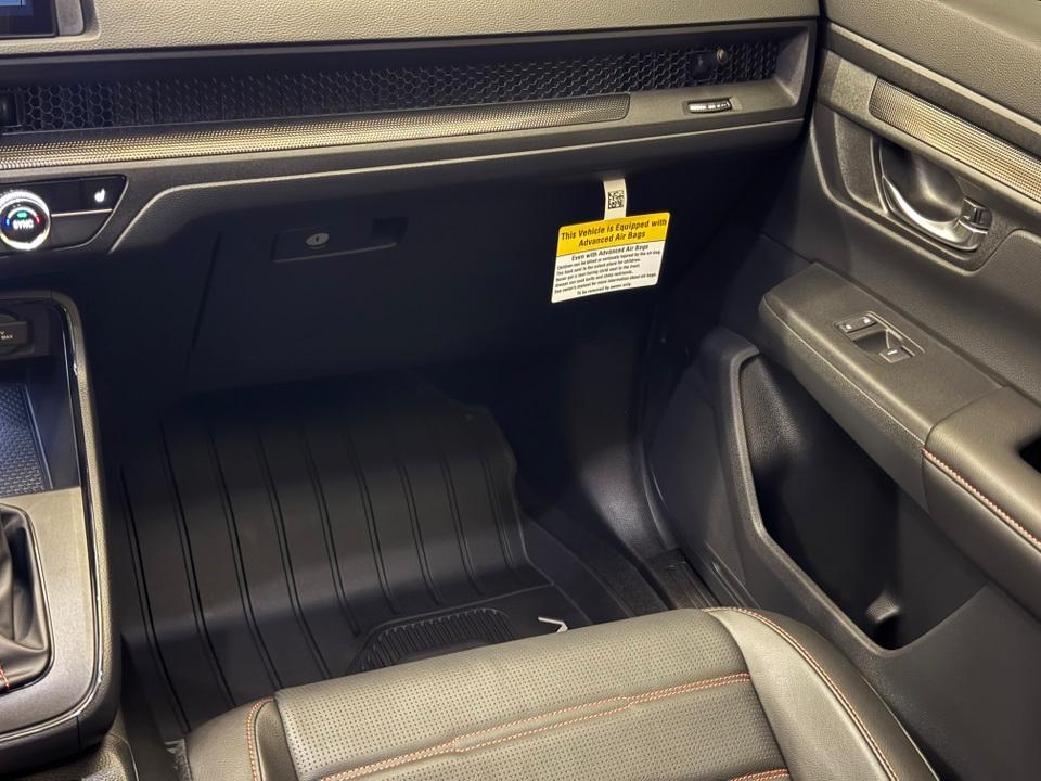 new 2026 Honda CR-V Hybrid car, priced at $38,261