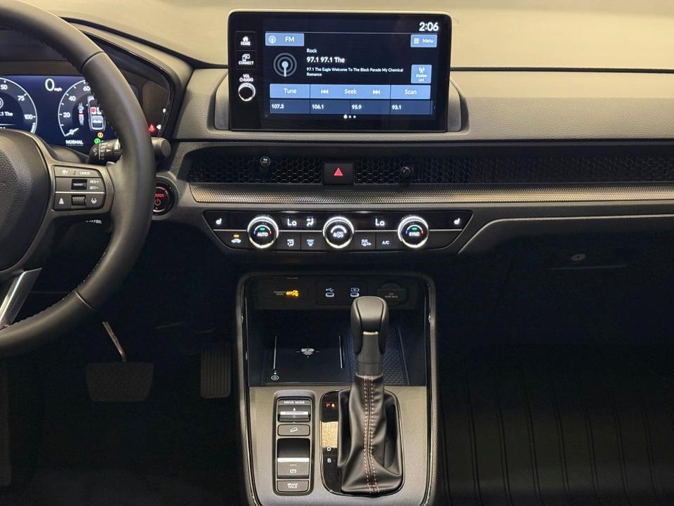 new 2026 Honda CR-V Hybrid car, priced at $38,261