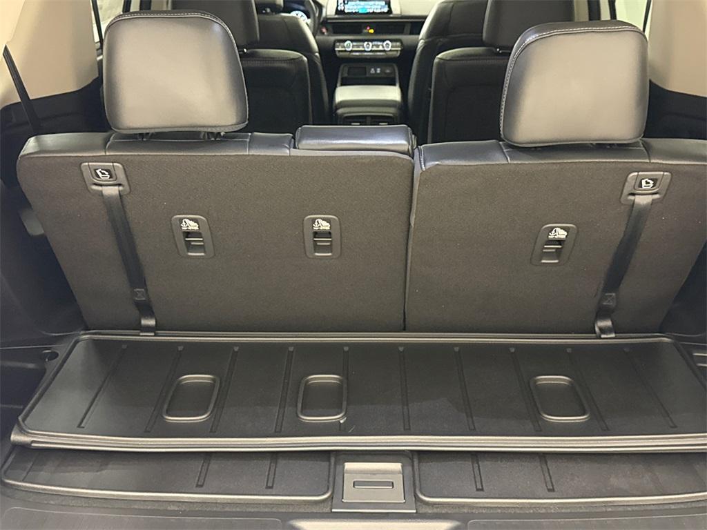 new 2025 Honda Pilot car, priced at $45,820