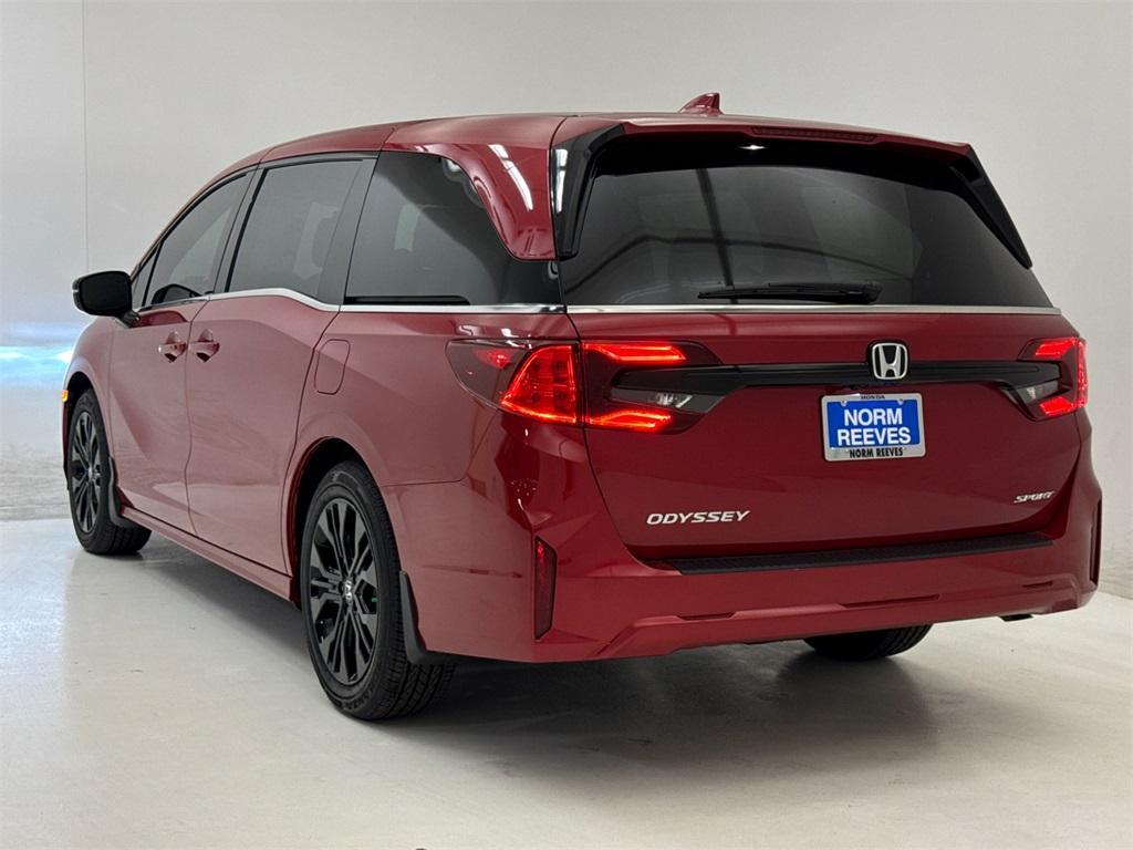 new 2025 Honda Odyssey car, priced at $43,420