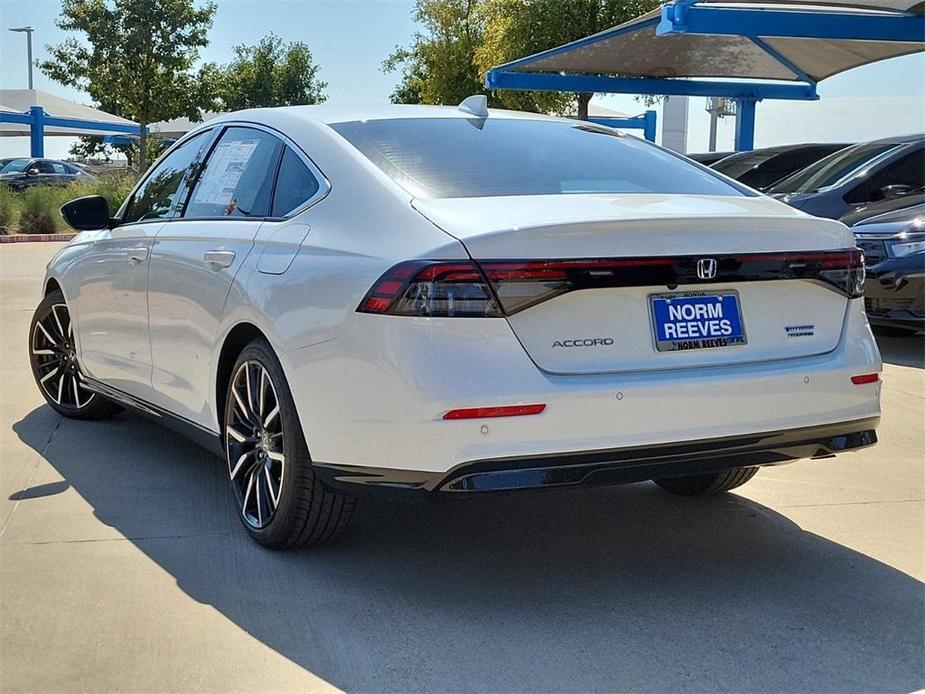 new 2025 Honda Accord Hybrid car, priced at $38,650