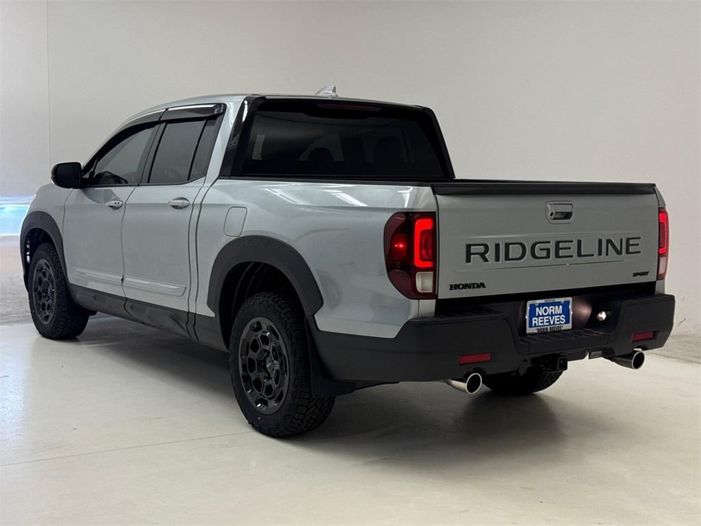 new 2025 Honda Ridgeline car, priced at $41,222