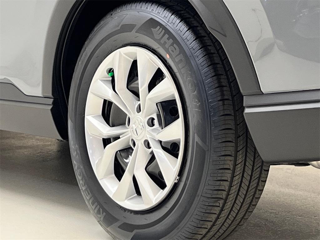 new 2025 Honda CR-V car, priced at $31,950