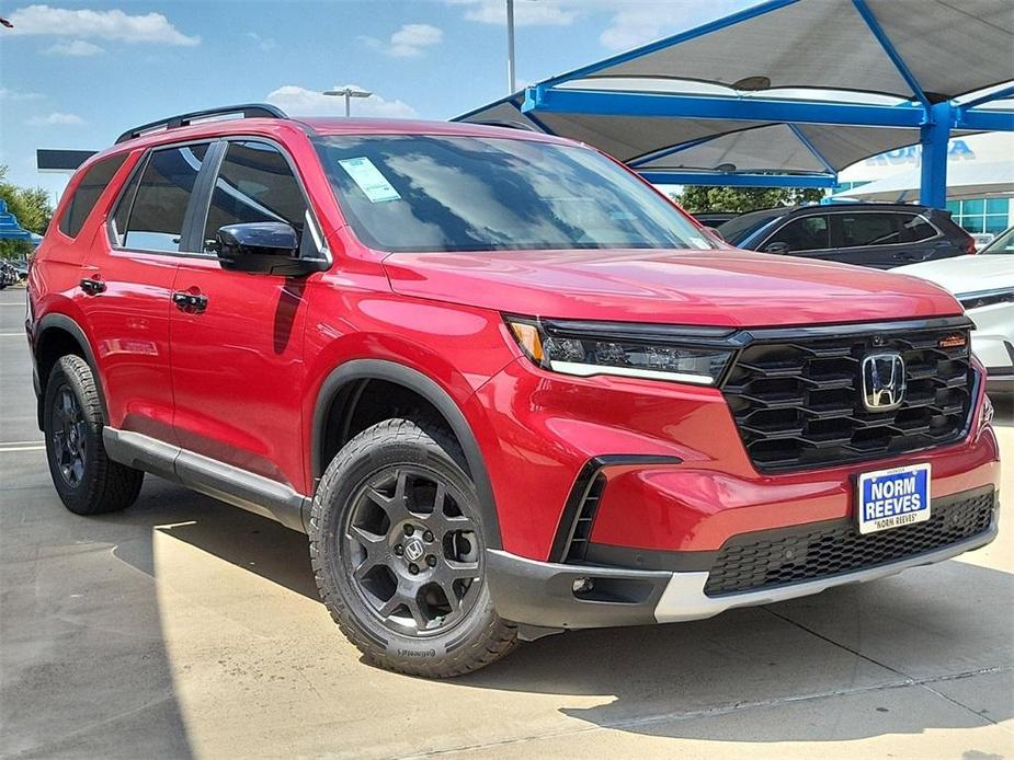 new 2024 Honda Pilot car, priced at $50,955