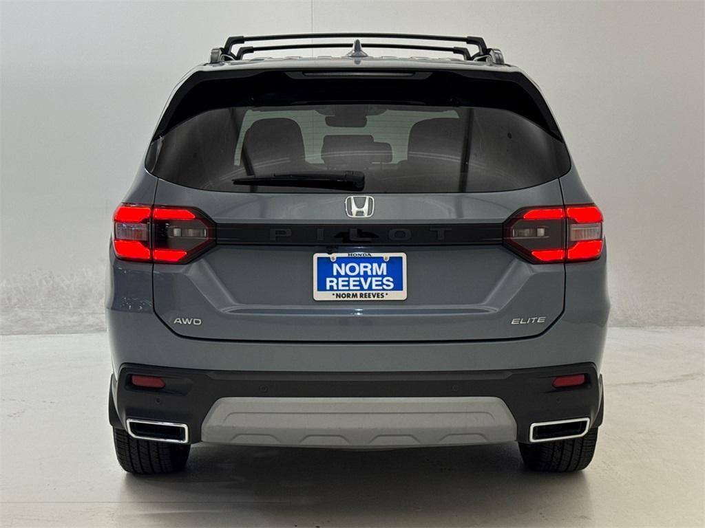 used 2025 Honda Pilot car, priced at $47,906