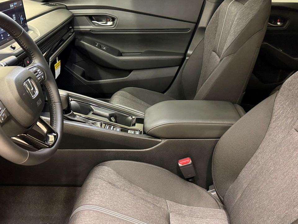 new 2025 Honda Accord Hybrid car, priced at $33,555