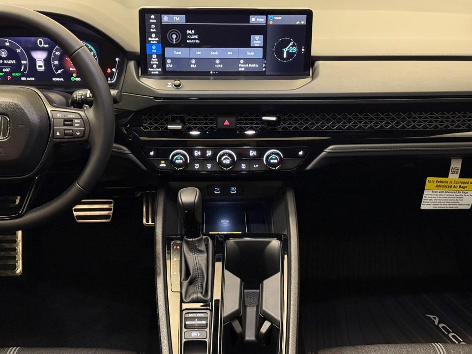 new 2025 Honda Accord Hybrid car, priced at $33,555
