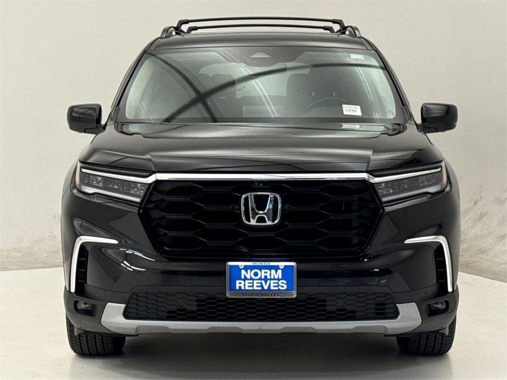 used 2025 Honda Pilot car, priced at $48,459