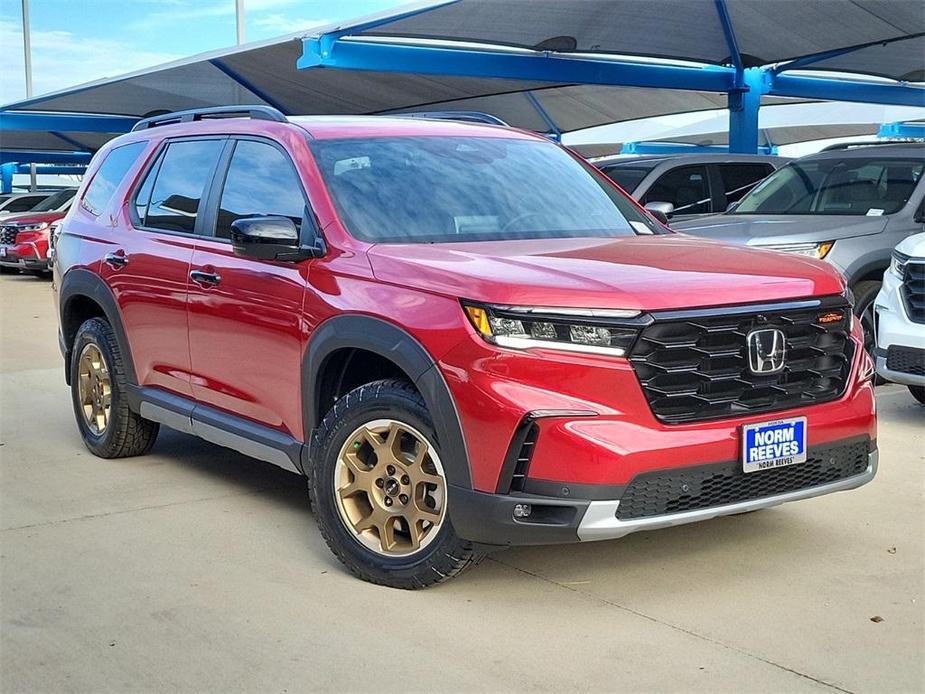 new 2024 Honda Pilot car, priced at $53,580