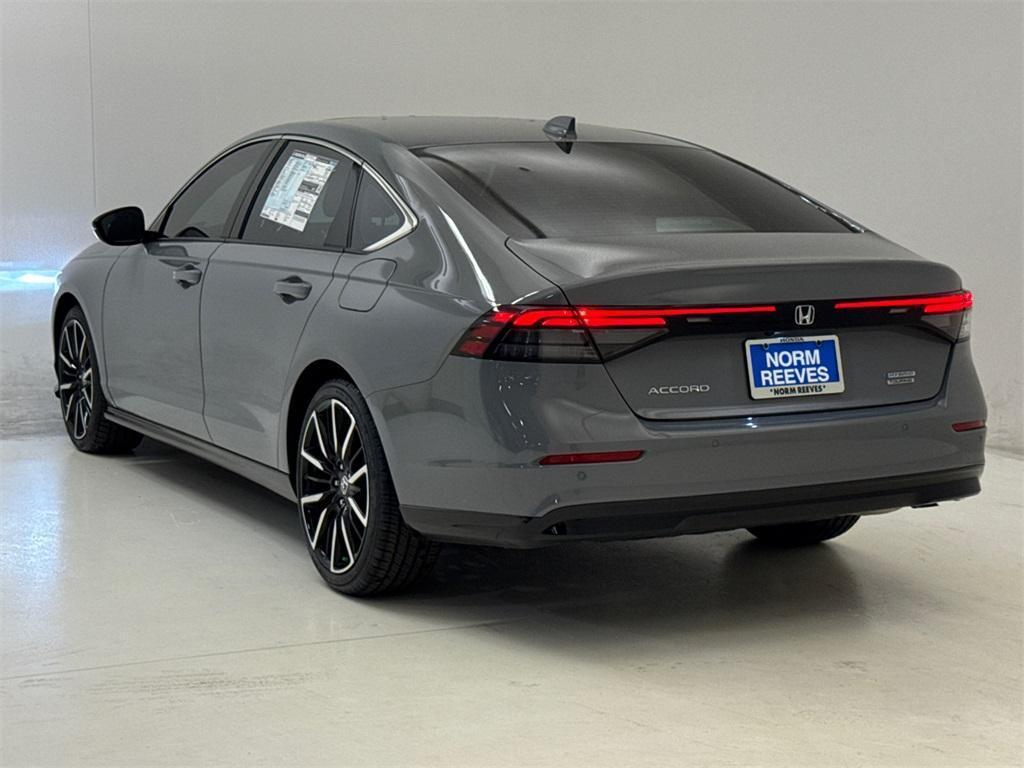 new 2025 Honda Accord Hybrid car, priced at $37,998