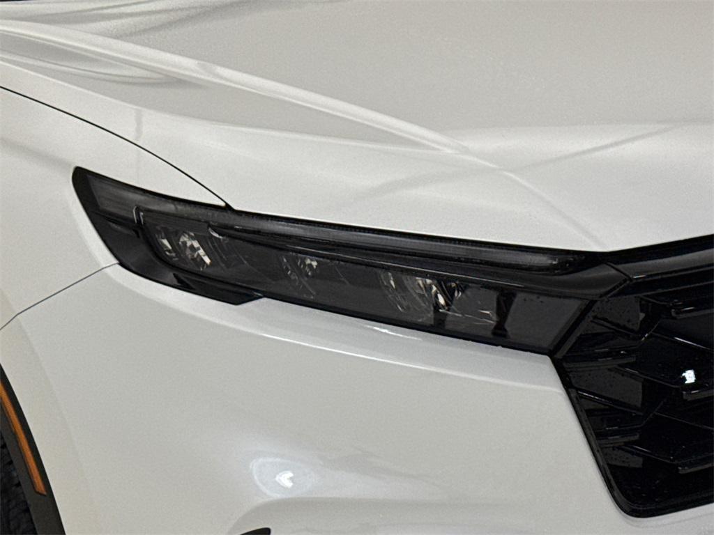 new 2026 Honda CR-V Hybrid car, priced at $40,630