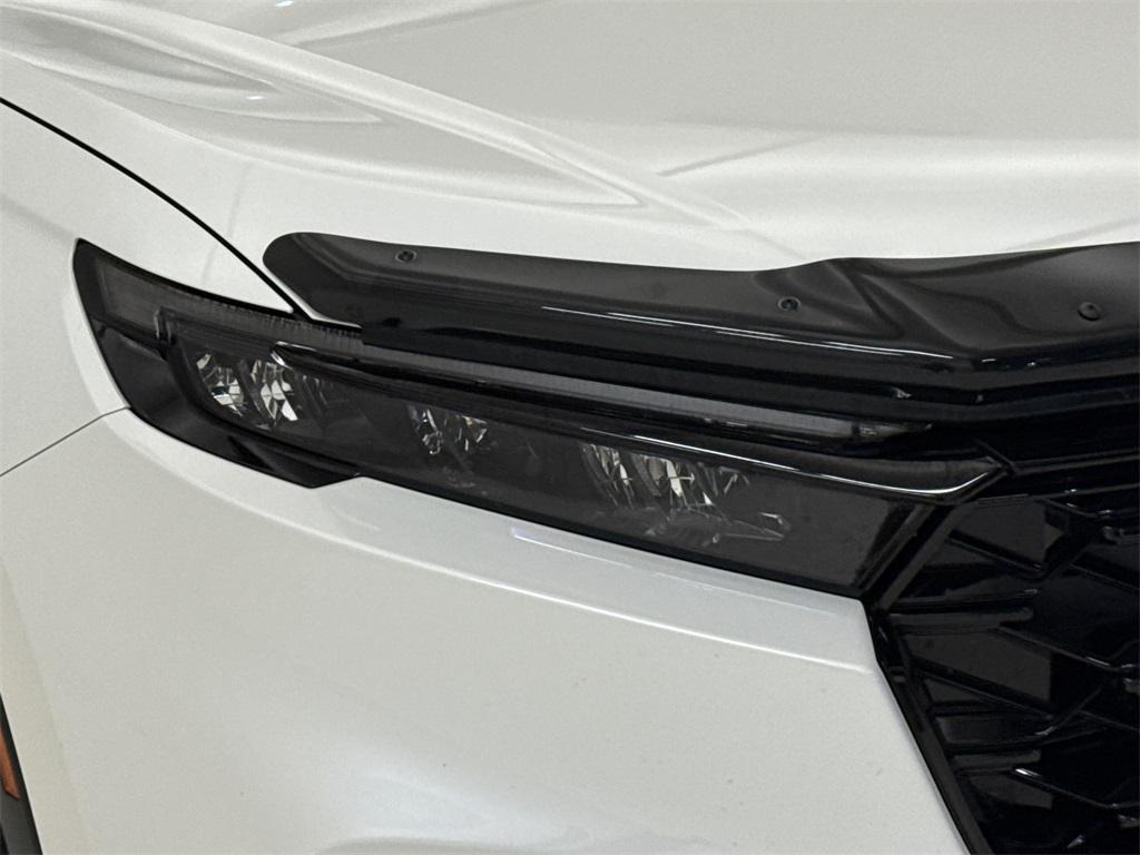 used 2024 Honda CR-V Hybrid car, priced at $31,145