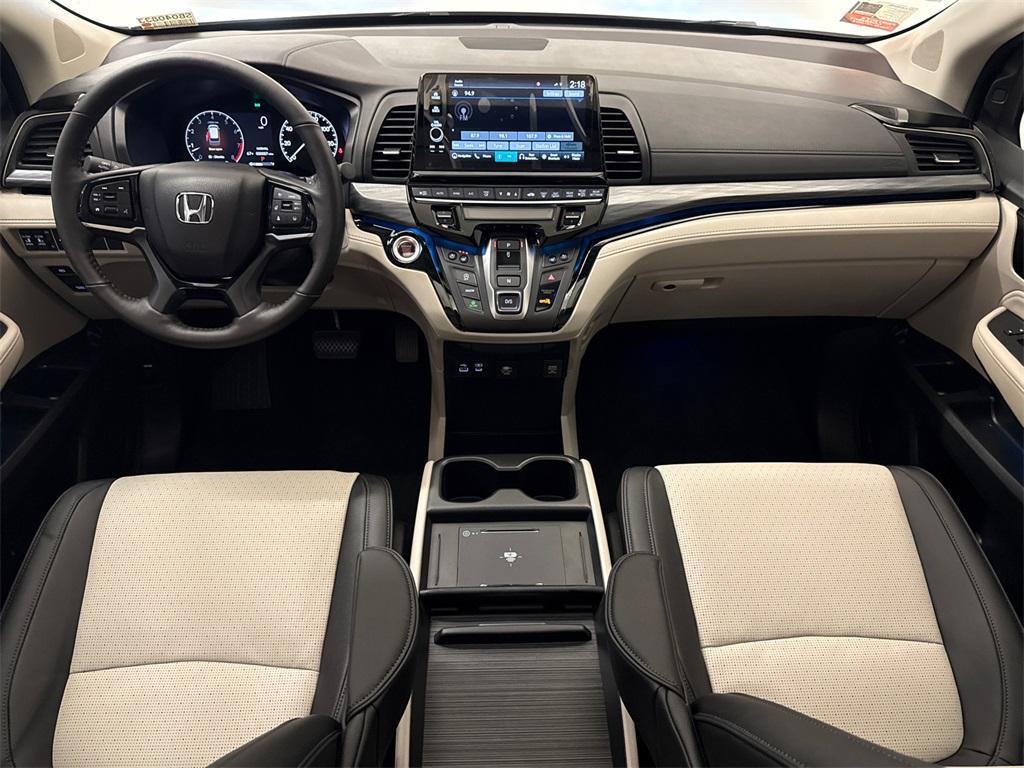 new 2025 Honda Odyssey car, priced at $49,033