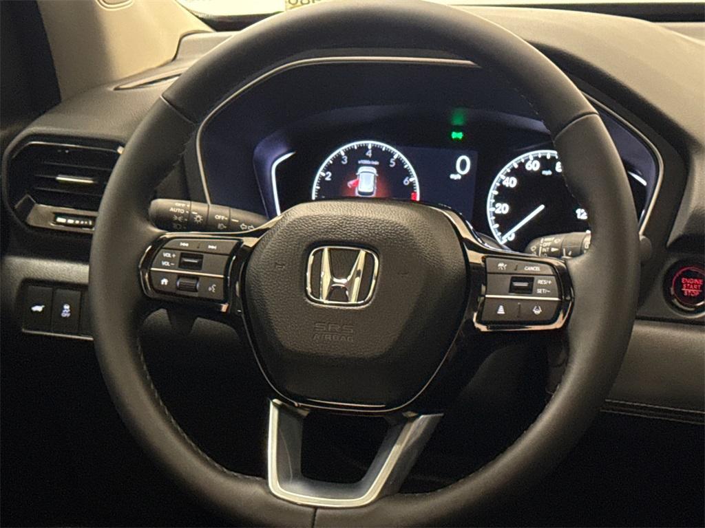new 2025 Honda Pilot car, priced at $49,222