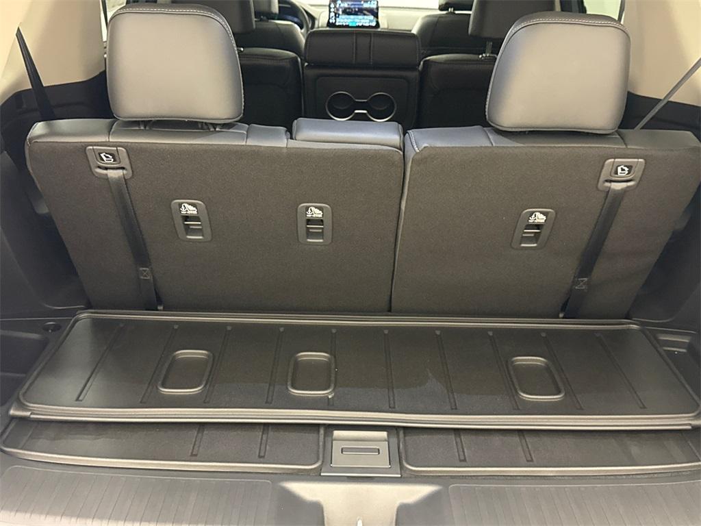 new 2025 Honda Pilot car, priced at $49,222