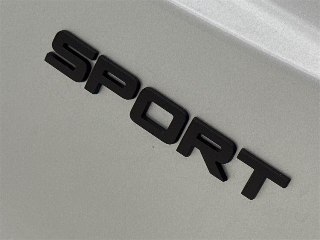 new 2025 Honda CR-V Hybrid car, priced at $39,545