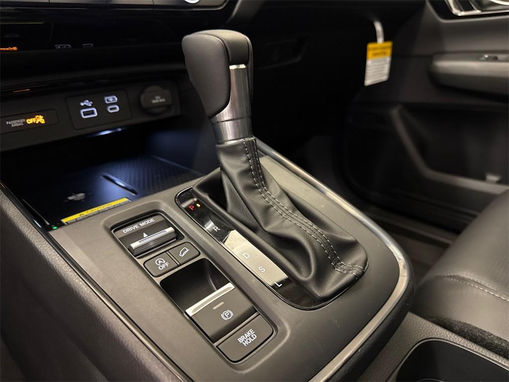new 2025 Honda CR-V car, priced at $36,197