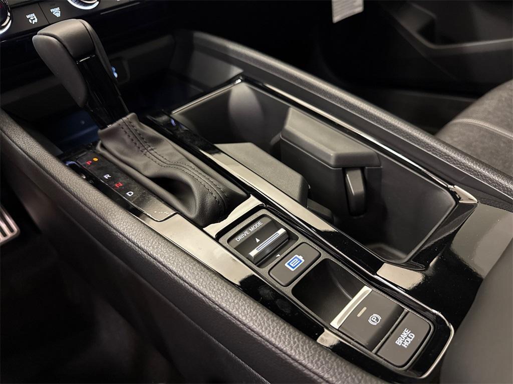 new 2025 Honda Accord Hybrid car, priced at $33,755