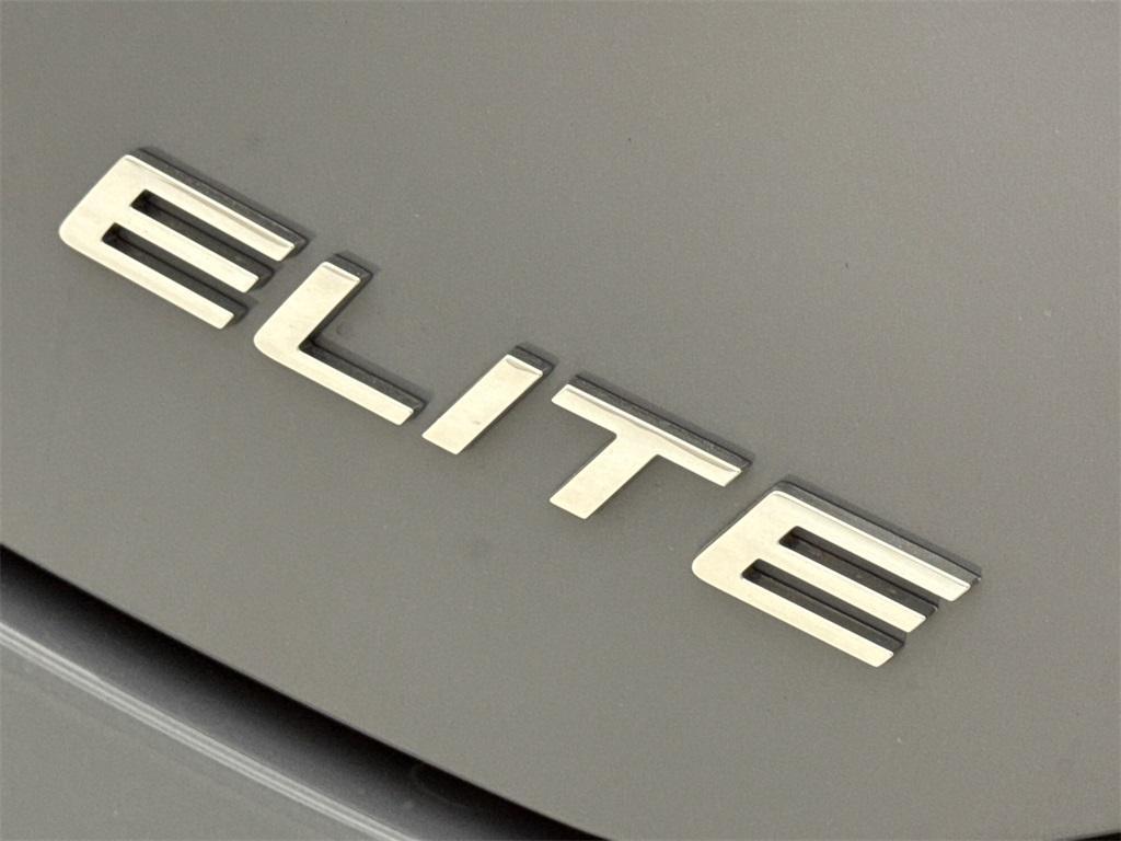 new 2025 Honda Pilot car, priced at $51,204