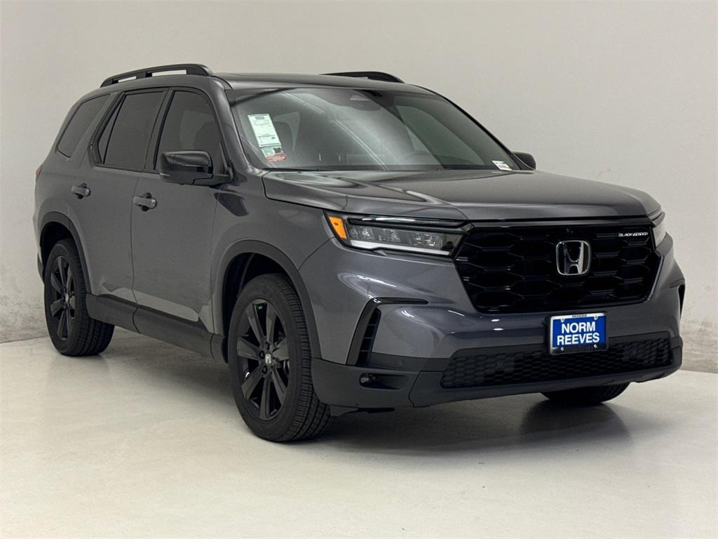 new 2025 Honda Pilot car, priced at $55,030