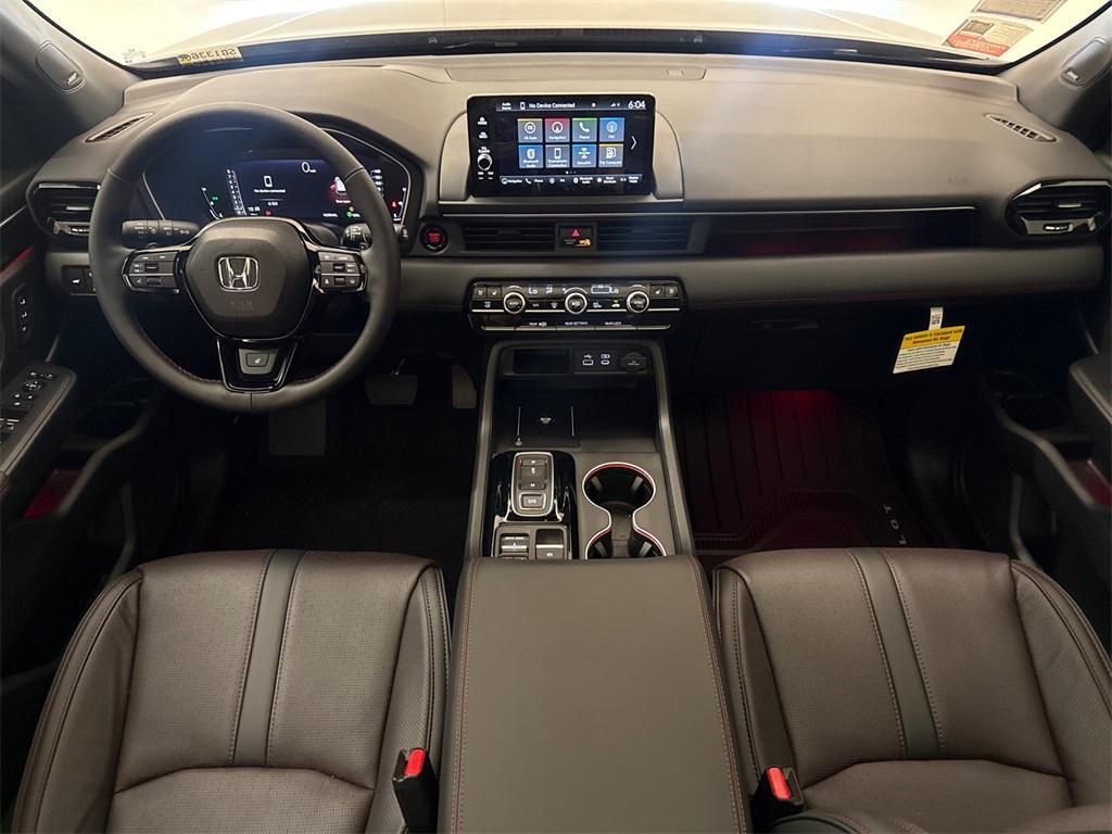 new 2025 Honda Pilot car, priced at $55,030