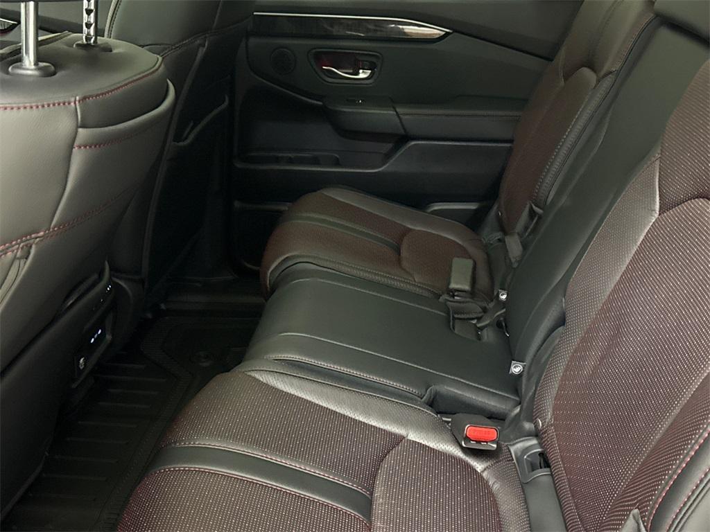new 2025 Honda Pilot car, priced at $55,030