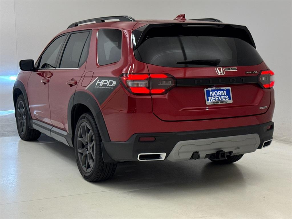 used 2024 Honda Pilot car, priced at $42,962