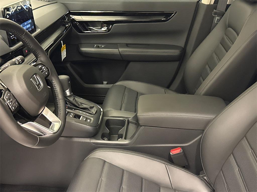 new 2025 Honda CR-V car, priced at $36,850