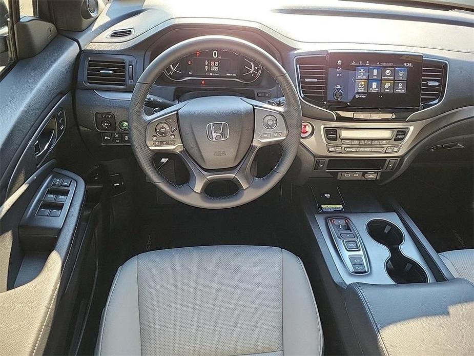 new 2025 Honda Passport car, priced at $45,595