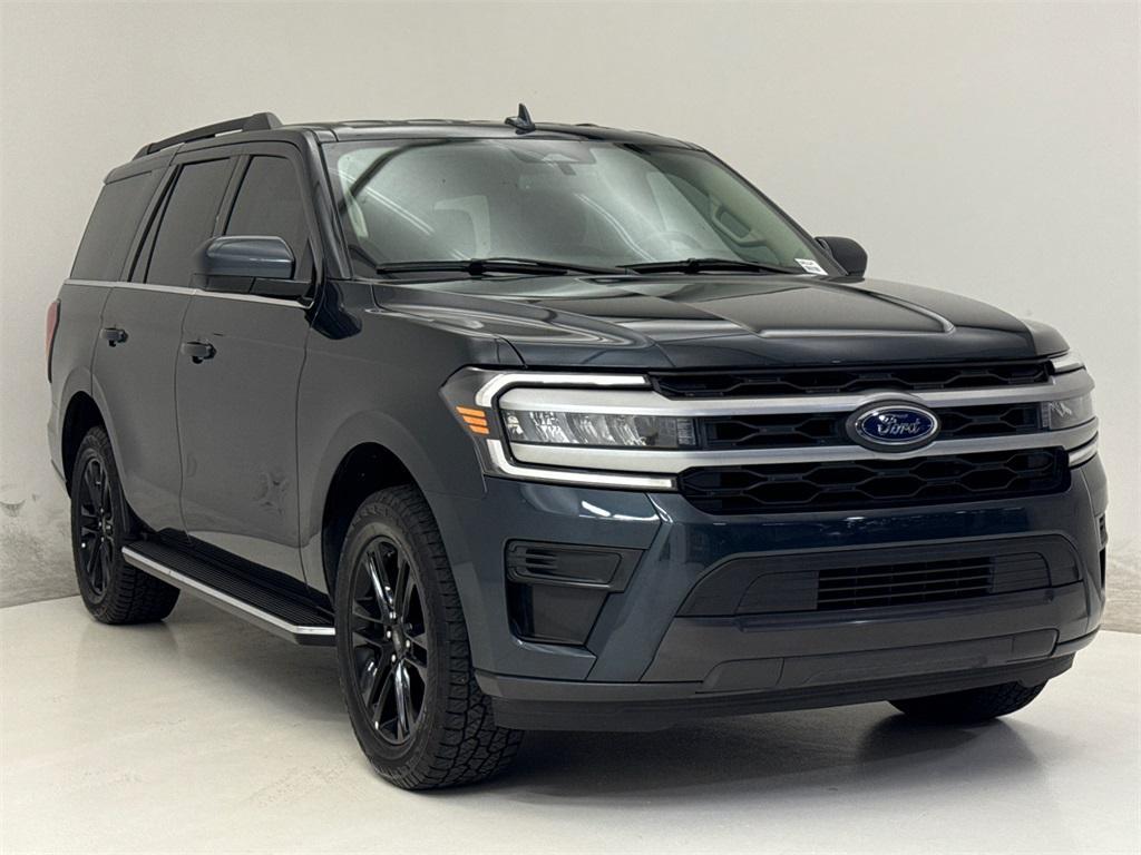 used 2022 Ford Expedition car, priced at $44,067