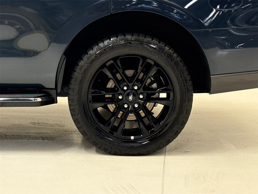 used 2022 Ford Expedition car, priced at $44,067