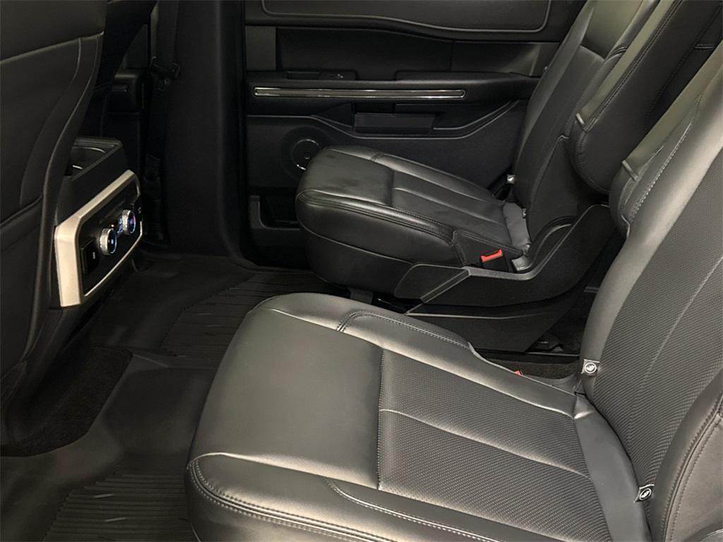 used 2022 Ford Expedition car, priced at $44,067