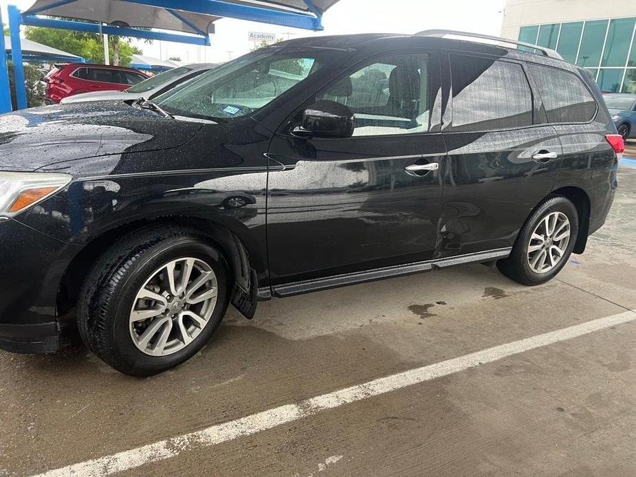 used 2015 Nissan Pathfinder car, priced at $14,190