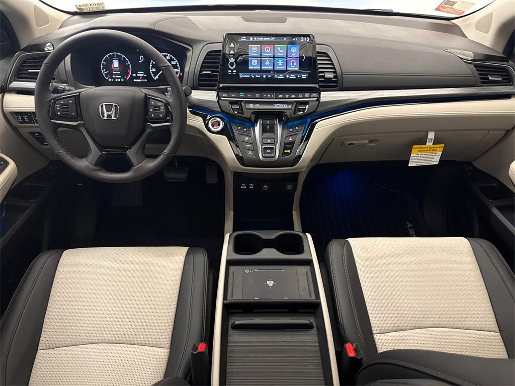 new 2025 Honda Odyssey car, priced at $49,960