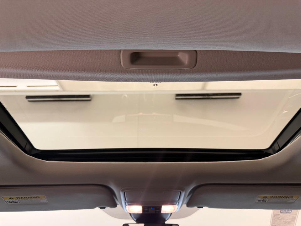 new 2026 Honda Odyssey car, priced at $43,290