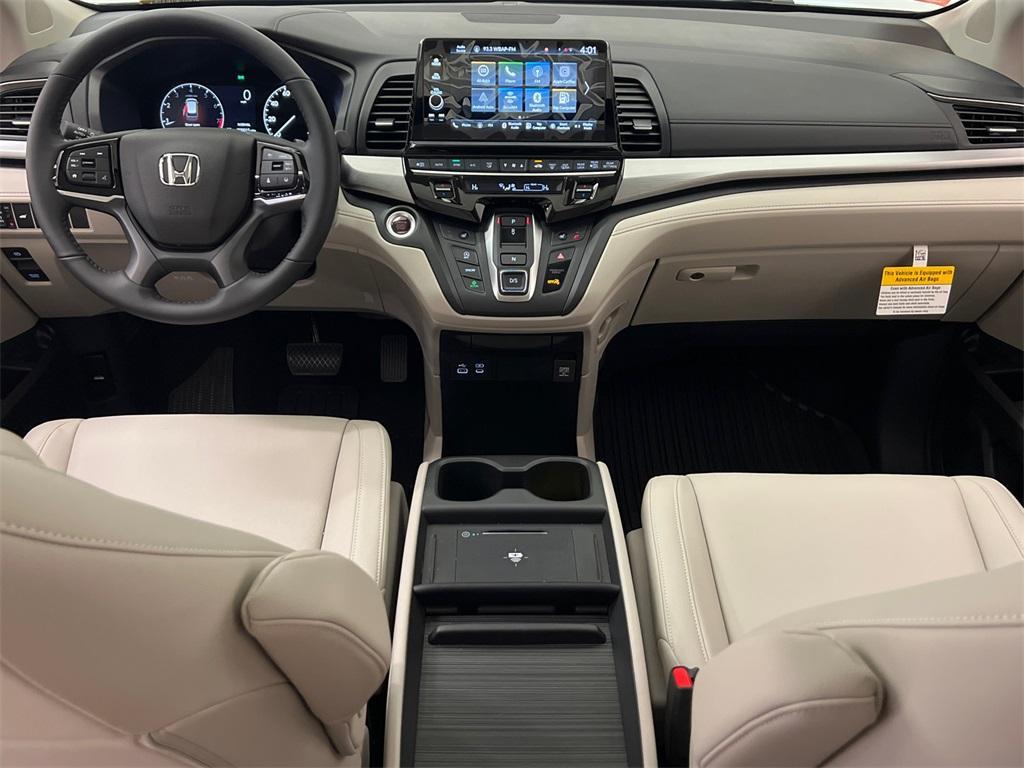 new 2025 Honda Odyssey car, priced at $41,815