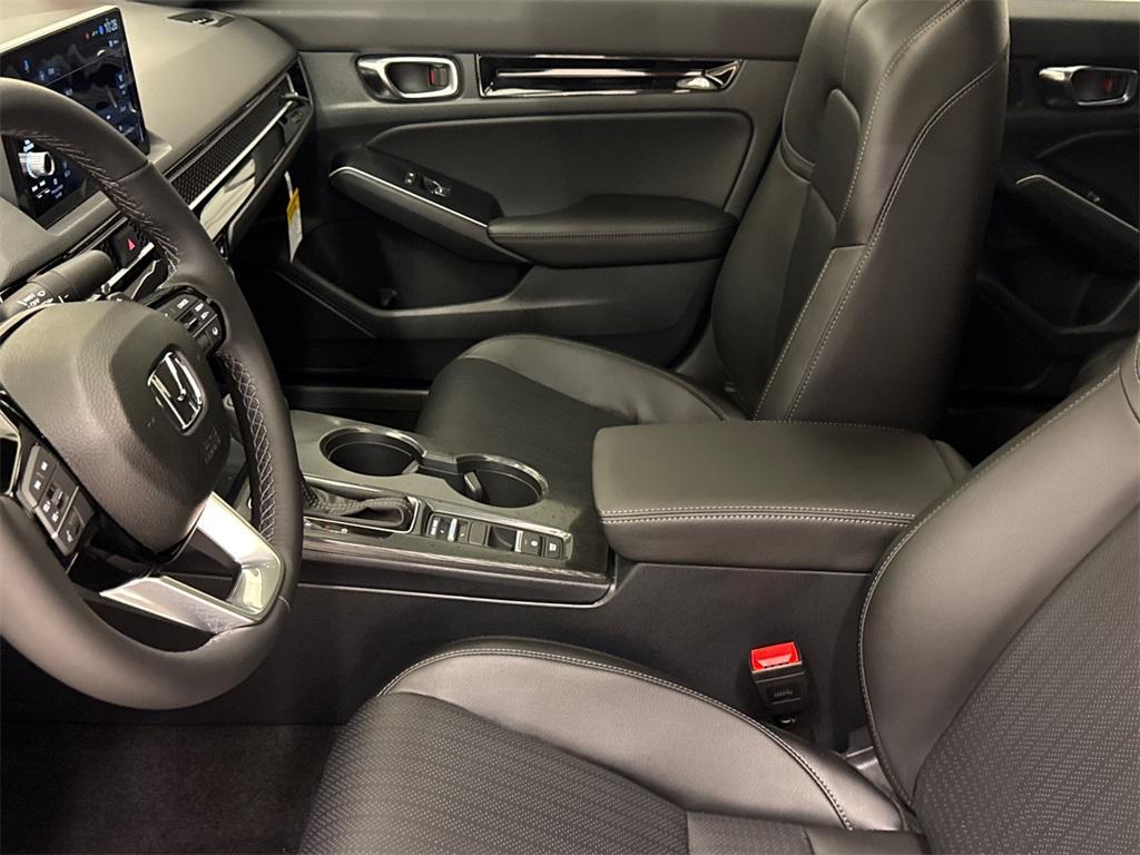 new 2025 Honda Civic Hybrid car, priced at $31,220